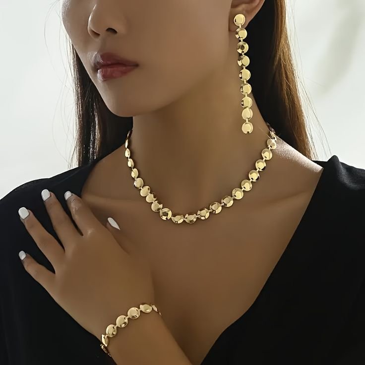 Jewellery Shop in Varanasi | Shri Banaras Swarn Kala Kendra