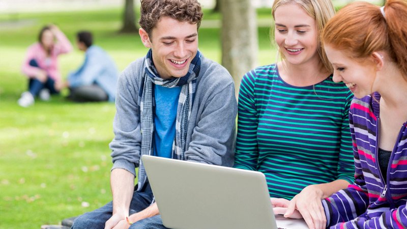 Integrating Alumni Management Systems: Best Practices for Universities 1 Integrating Alumni Management Systems: Best Practices for Universities