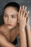 Mengapa Gelang Batu Alam Samapura Menjadi Pilihan Favorit untuk Gaya, Energi Positif, dan Keindahan Alami?