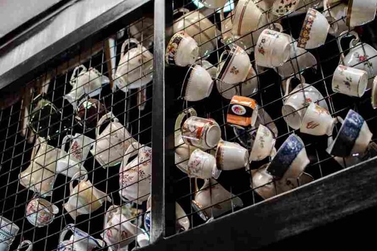 Italy Advanced Ceramics Market Expands as USD 484.9 Million Industry Drives Material Innovation Growth