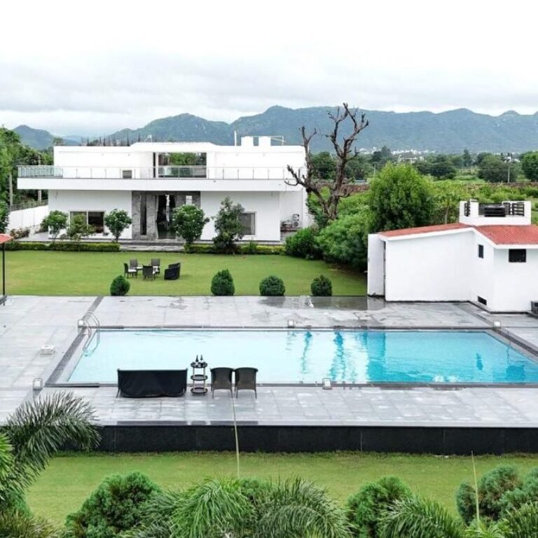 Are Naugaon Farmhouses a Practical Choice for Weekend Living?