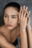 Mengapa Gelang Batu Alam Samapura Menjadi Pilihan Favorit untuk Gaya, Energi Positif, dan Keindahan Alami?