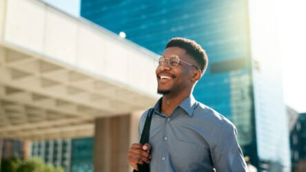 Ayvalık Midilli Feribot Rehberi: Saatler, Fiyatlar, Arabalı Geçiş ve Bilet Rezervasyonu